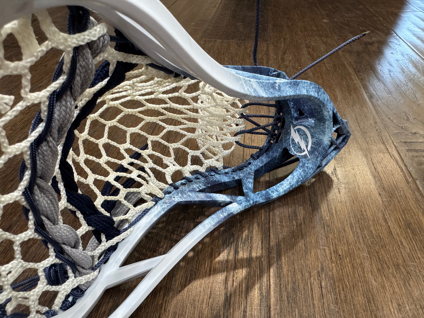 Signature Contract Universal | Tampa Bay Lightning Bottom Fade + Marbling + Logo | 7D Mesh | Strung