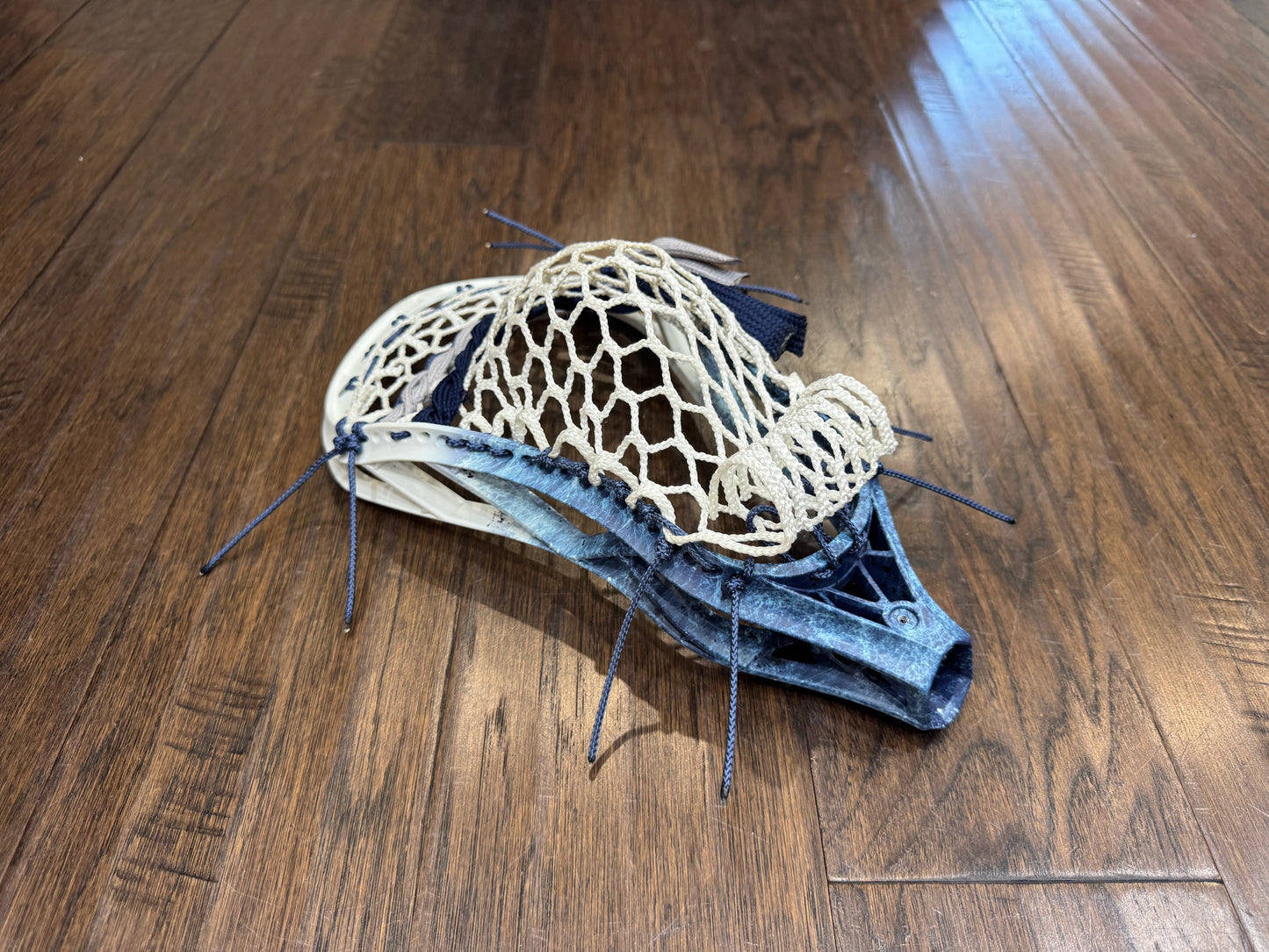 Signature Contract Pro Defense | Tampa Bay Lightning Bottom Fade + Marbling + Logo | 7D Mesh | Strung