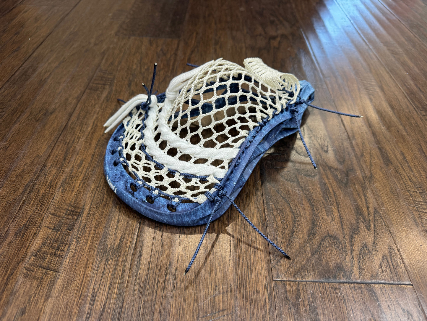 Signature Contract Pro Defense | Tampa Bay Lightning Solid + Marbling + Logo | 10D Mesh | Strung