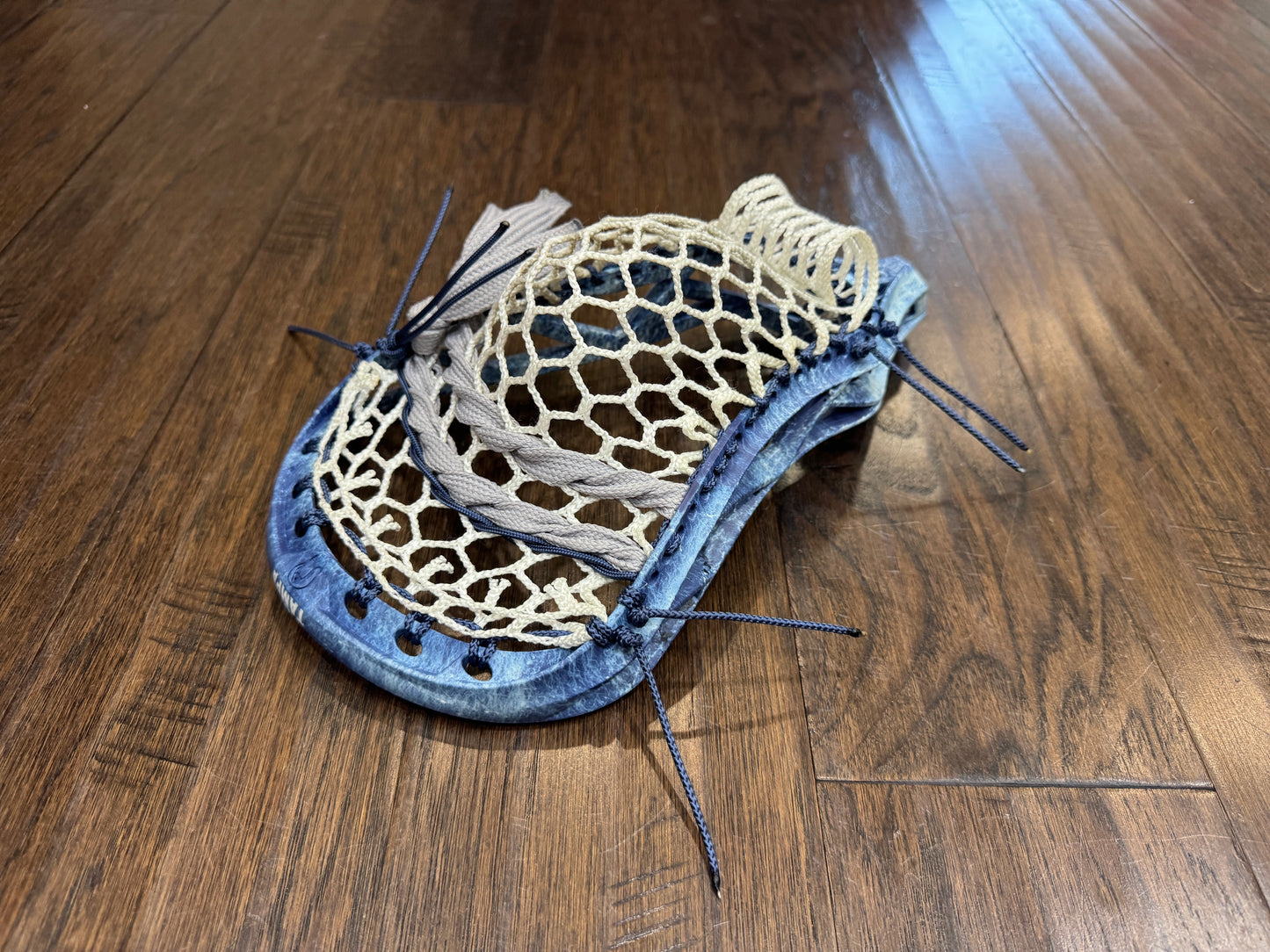 Signature Contract Pro Defense | Tampa Bay Lightning Solid + Marbling + Logo | 7D Mesh | Strung