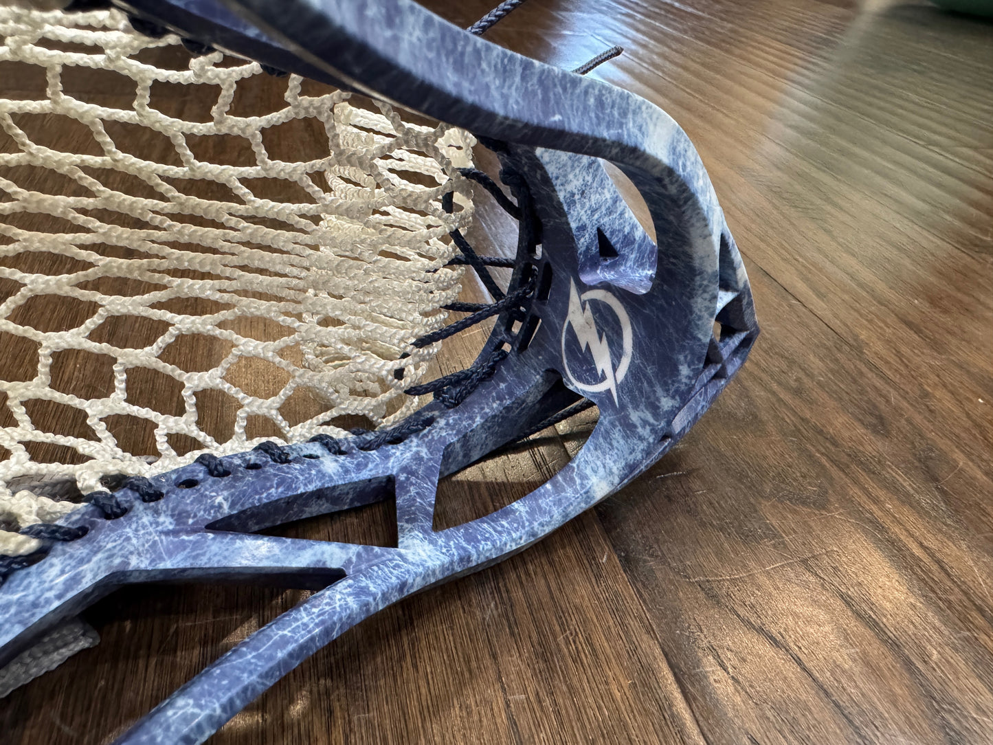 Signature Contract Universal | Tampa Bay Lightning Solid + Marbling + Logo | 10D Mesh | Strung