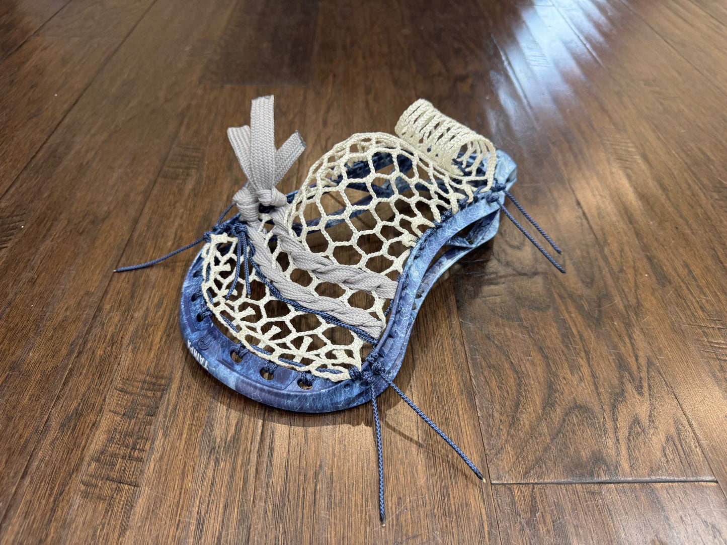 Signature Contract Universal | Tampa Bay Lightning Solid + Marbling + Logo | 7D Mesh | Strung